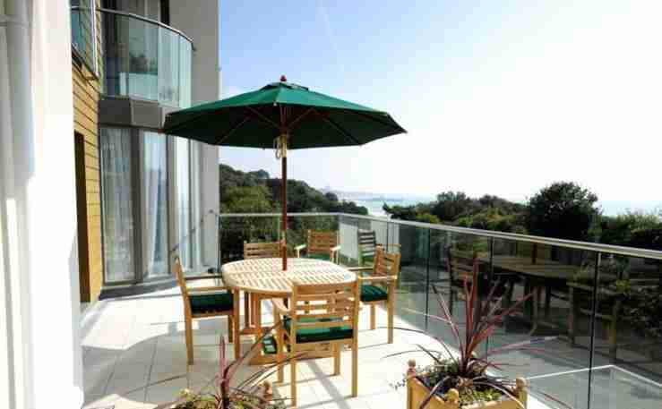Studland Dene Apartments Balcony